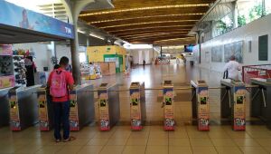 Problema elétrico paralisa Linha Centro do Metrô nesta sexta