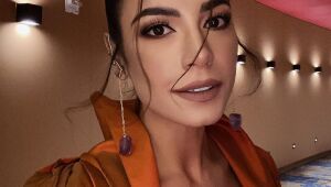 'Conto com a energia de vocês', diz Julia Gama antes do Miss Universo
