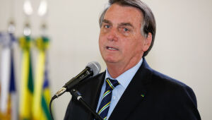 Não quero desafiar ninguém, mas vão nos respeitar, diz Bolsonaro em dia de bate-boca e ameaças na CP