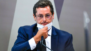 Governo desviou R$ 52 mi de publicidade da Covid para propaganda de suas ações