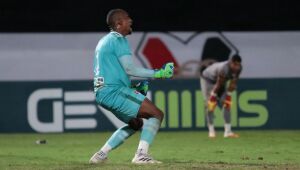 Jordan comemora classificação à semifinal do Pernambucano