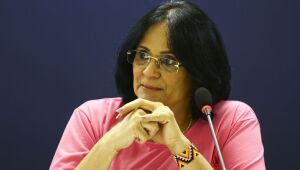 Terceiro setor precisa ser fortalecido, diz Damares