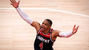 Westbrook se torna jogador com mais triplos duplos na história da NBA