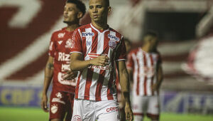 "Erick não quer jogar em outro lugar que não seja o Náutico", disse Hélio