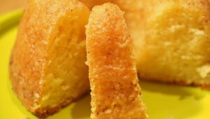 Aprenda a preparar um bolo de milho cremoso light