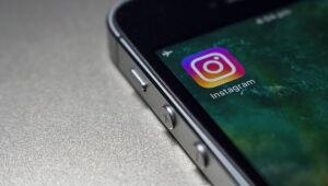 Advogada de Bolsonaro tem perfil desativado sem explicações no Instagram