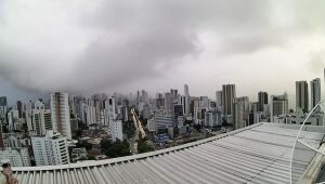 Apac emite alerta de chuva para RMR e Mata Sul de Pernambuco