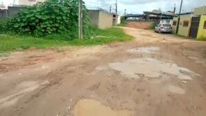 Moradores de bairro do Cabo de Santo Agostinho sofrem com a falta de saneamento básico