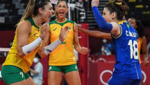 Seleção brasileira de vôlei feminino vence Coreia do Sul na estreia