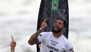 É ouro: Ítalo Ferreira consegue primeira medalha dourada do Brasil no surfe em Tóquio