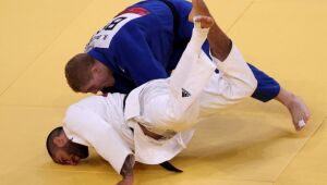 Judoca brasileiro Rafael Buzacarini é eliminado na estreia em Tóquio-2020