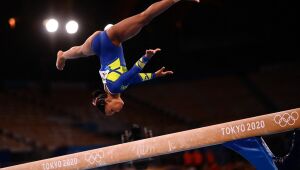 Todos que já passaram pela ginástica feminina do Brasil se veem nessa medalha, diz Rebeca