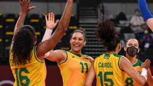 Brasil vence Japão e se firma em segundo no vôlei feminino