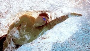 Saiba quem é Caeleb Dressel, provável sucessor de Michael Phelps em Tóquio