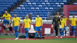 Seleção brasileira masculina luta por 1º lugar no grupo em jogo contra Arábia Saudita