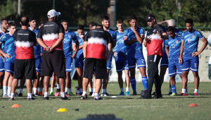 Santa Cruz enfrenta Botafogo/PB em busca da primeira vitória para se manter vivo na Série C