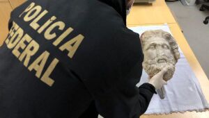 PF apreende obra de arte suspeita de ter sido roubada na Líbia