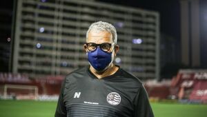 Ventilado no Sport, Hélio afirma estar 'aberto a propostas'