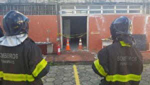 Explosão em subestação de energia deixa dois feridos em prédio do DNIT e da PRF no Pina