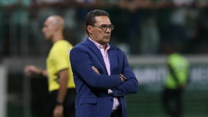 Vanderlei Luxemburgo aceita convite e volta ao Cruzeiro após seis anos