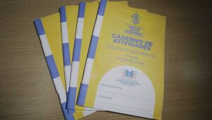 Cabo de Santo Agostinho inicia entrega de caderno de atividades para alunos da rede Municipal