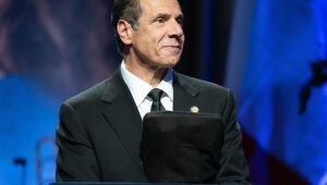 Biden pede renúncia de governador de Nova York por acusações de assédio sexual