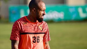 Vander elogia estrutura do Sport e manda recado para torcida: 'não vai faltar raça'