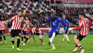 Mendy só não faz chover, Chelsea vence Brentford e recupera liderança