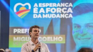 Miguel Coelho intensifica agenda para superar desconhecimento