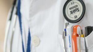PF faz operações contra estudantes de medicina suspeitos de fraude no CadÚnico