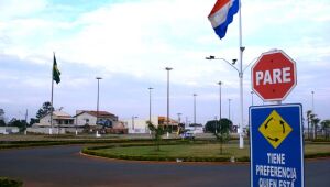 Corpo é achado ao lado de bilhete relacionado a chacina no Paraguai
