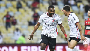 Galo bate Fortaleza, Furacão passa pelo Flamengo, e times fazem final da Copa do Brasil