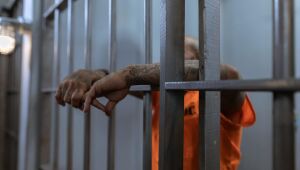 Autoridades sírias executam 24 pessoas por incêndios criminosos em 2020