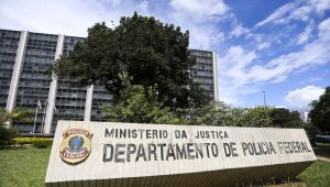 Polícia Federal combate fraudes em contratos na Docas do Rio