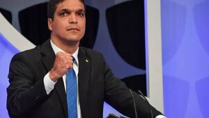 Cabo Daciolo se filia ao Brasil 35 e lança pré-candidatura à Presidência