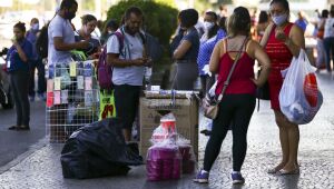 Indicador Antecedente de Emprego desacelera em outubro