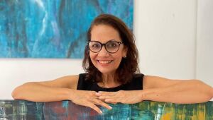 Rosário Pessoa exibe mais de 20 quadros na sua exposição 'Rosário Cor & Artes'