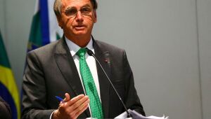 Bolsonaro diz que tem limite de prazo com PL e que conversa com outros partidos