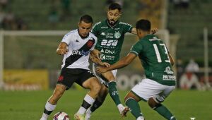 Vasco desperdiça pênalti e Guarani marca o gol da vitória em sequência