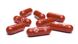 Busca por medicamento para Covid-19 encontra novas perspectivas