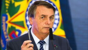 Em meio a negociação sobre reajuste, Bolsonaro diz que espera corrigir 'injustiças' contra policiais