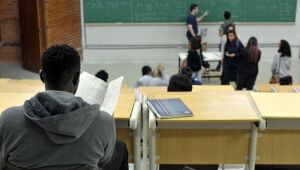 'SUS da Educação' prevê comissão para definir normas para ensino no país