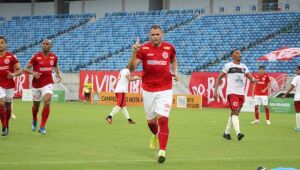 Com 10 gols em nove jogos, Wallace Pernambucano é o maior goleador do Brasil em 2023