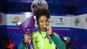 Carioca faz história e ganha 1ª medalha de uma brasileira no Mundial