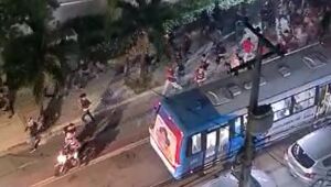 Torcedores de Náutico e Campinense provocam correria nos arredores dos Aflitos