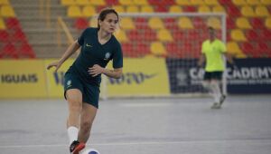 Amandinha e Ferrão repetem dobradinha como melhores do mundo