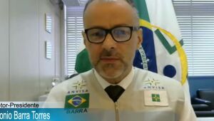 Barra Torres critica Bolsonaro: 'há pessoas que dizem que variante sinaliza tempos melhores'