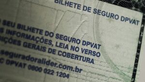 Câmara revoga lei que recriou o seguro DPVAT e limita bloqueio de emendas