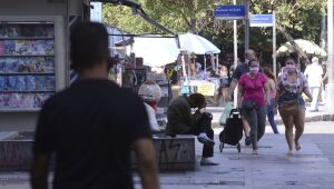 Estudo da OIT aponta recuperação lenta do mercado de trabalho em 2022