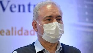 No Recife, ministro da Saúde critica "narrativa" de que há falta de testes de Covid-19 no Brasil